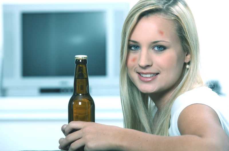 Аллергия от пива у девушки