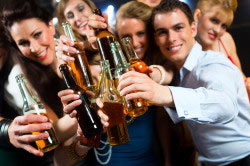 Как алкоголь влияет на месячные