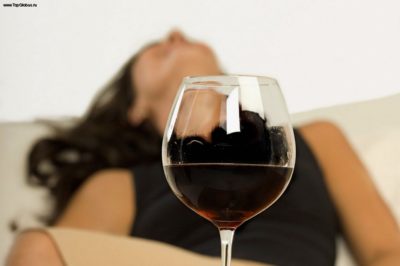 Алкоголь после аборта: можно ли пить, курить и когда разрешается ...