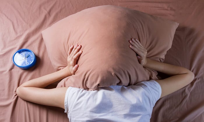 Нарушение сна — одно из побочных явления аскорбиновой кислоты