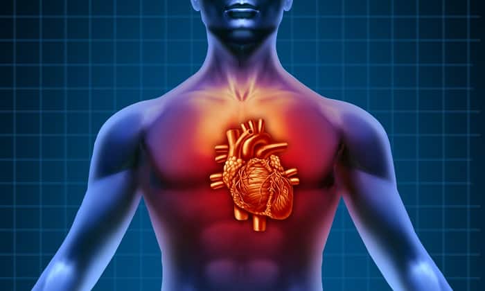 Комплексное лечение препаратами позволяет снизить риск развития патологий сердца или сосудов