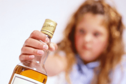 Отравление алкоголем у детей